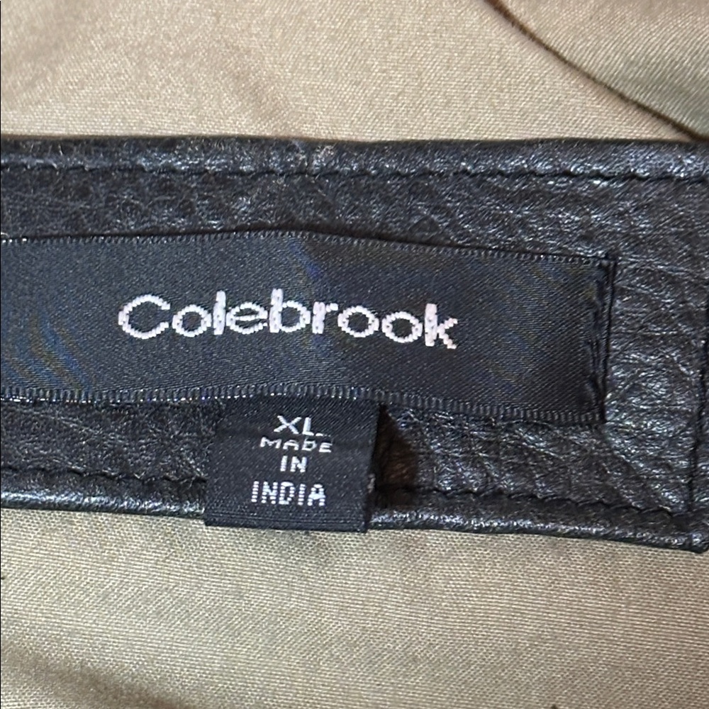 Colebrook Lined Signature Distressed Leather Coat & Scarf XL Like New - Picture 14 of 15
